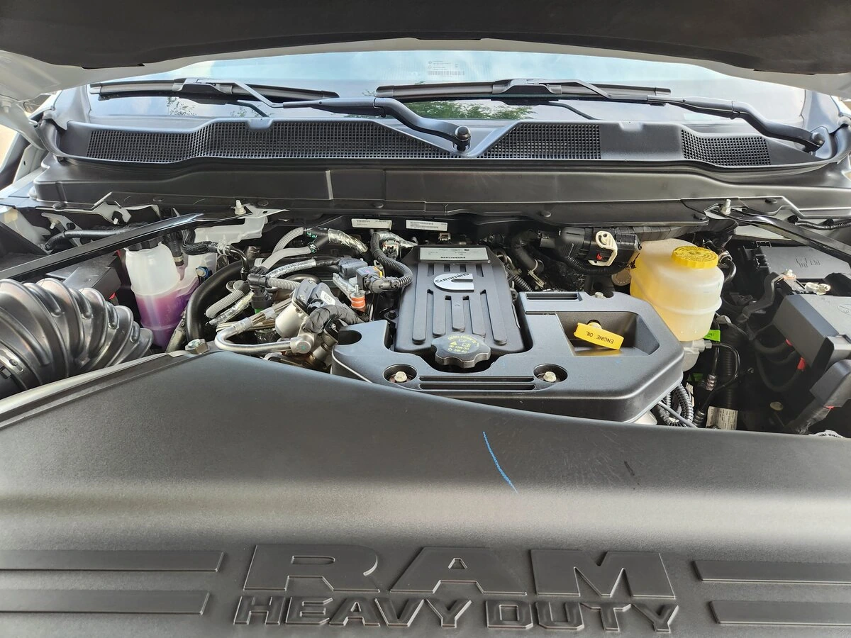 2025 RAM 2500 Tradesman - Photo 10