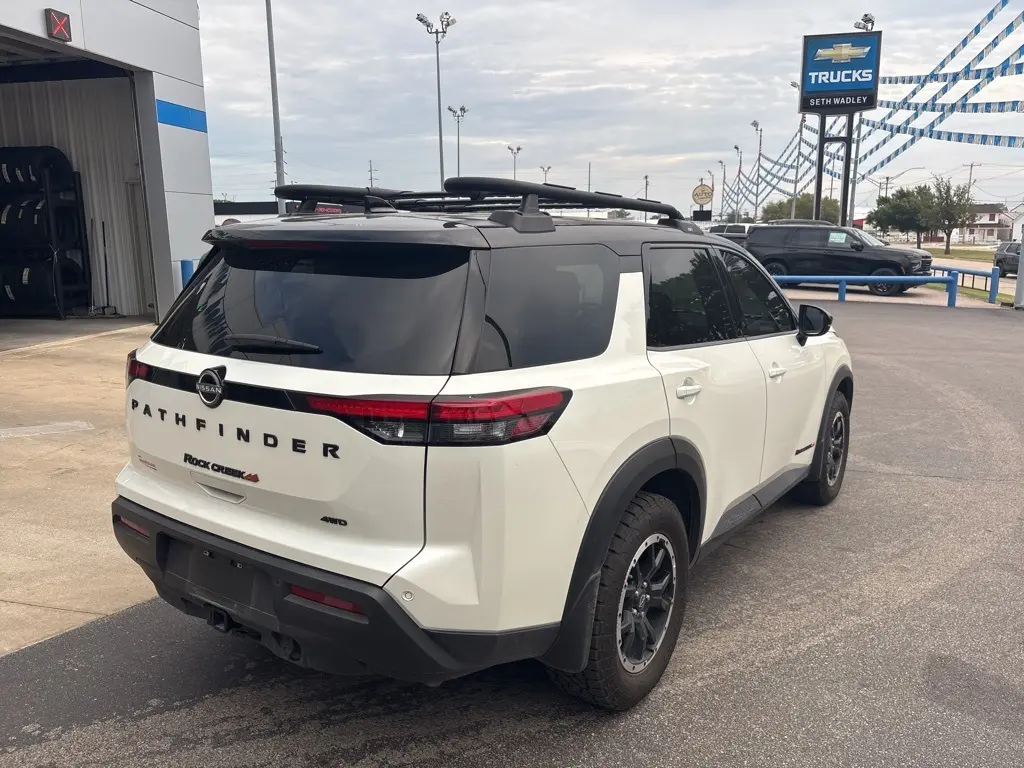 2024 Nissan Pathfinder Rock Creek photo 4