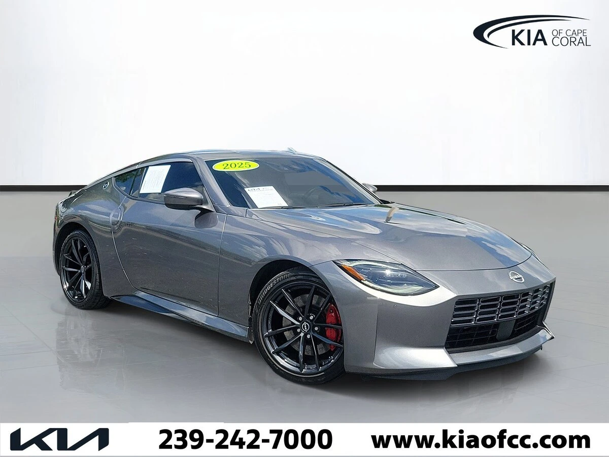 2025 Nissan Z
