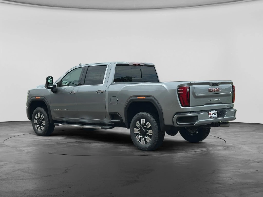 2026 GMC Sierra 3500HD Denali - Photo 6