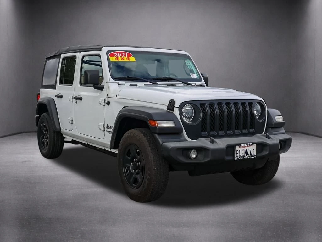 2021 Jeep Wrangler Sport's photo