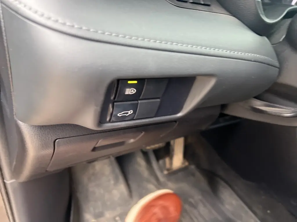 2021 Toyota Highlander XSE photo 18