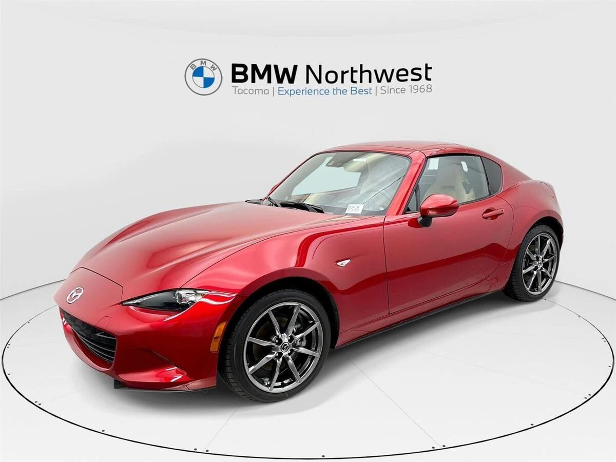 2017 Mazda MX-5 Miata Grand Touring's photo