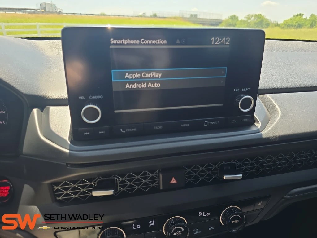 2025 Honda Accord SE - Photo 22