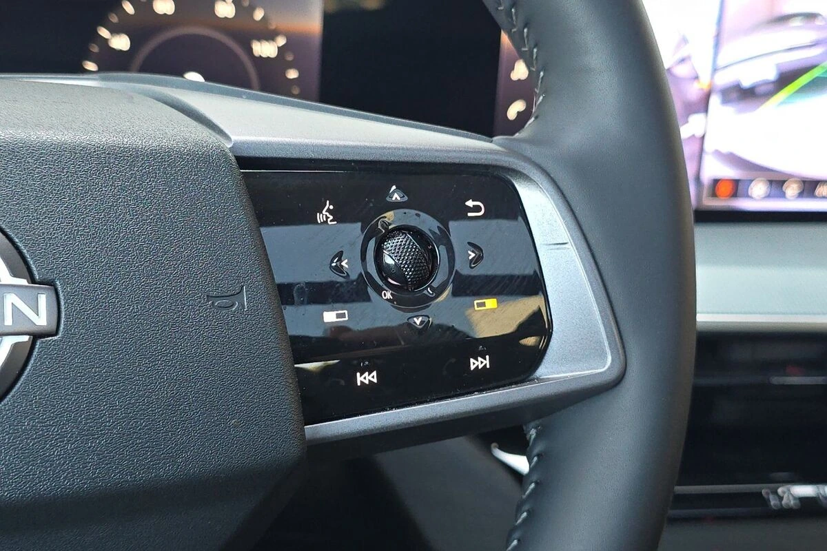 2025 Nissan Murano SL - Photo 33