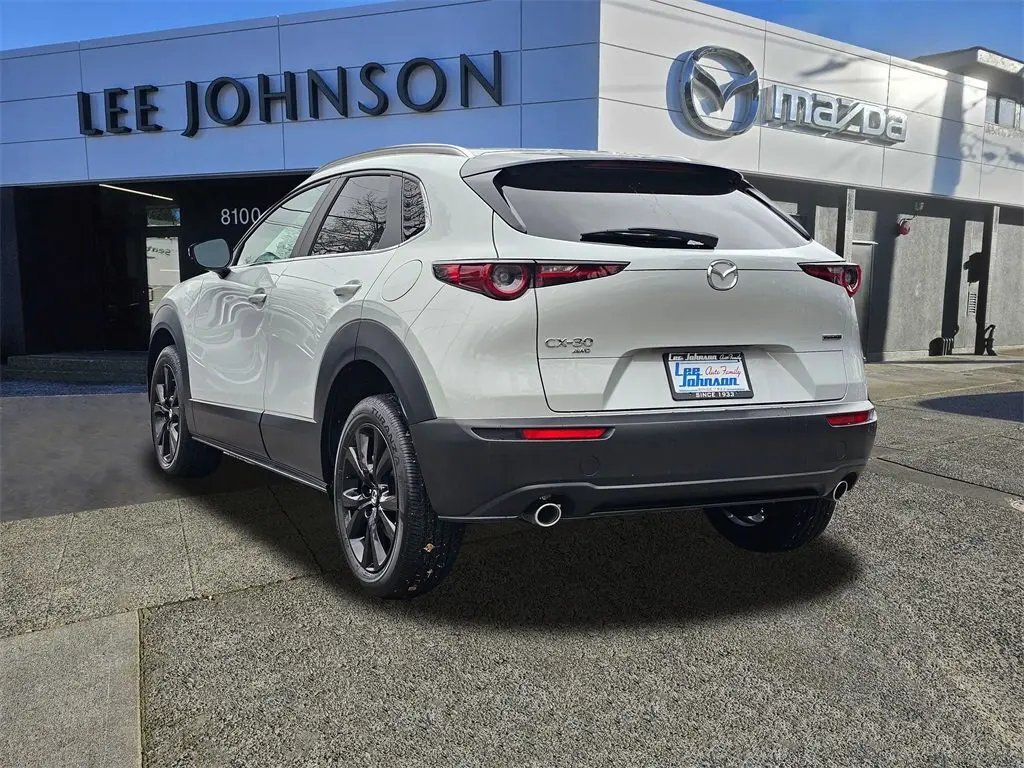 2025 Mazda CX-30 2.5 Select Sport photo 3