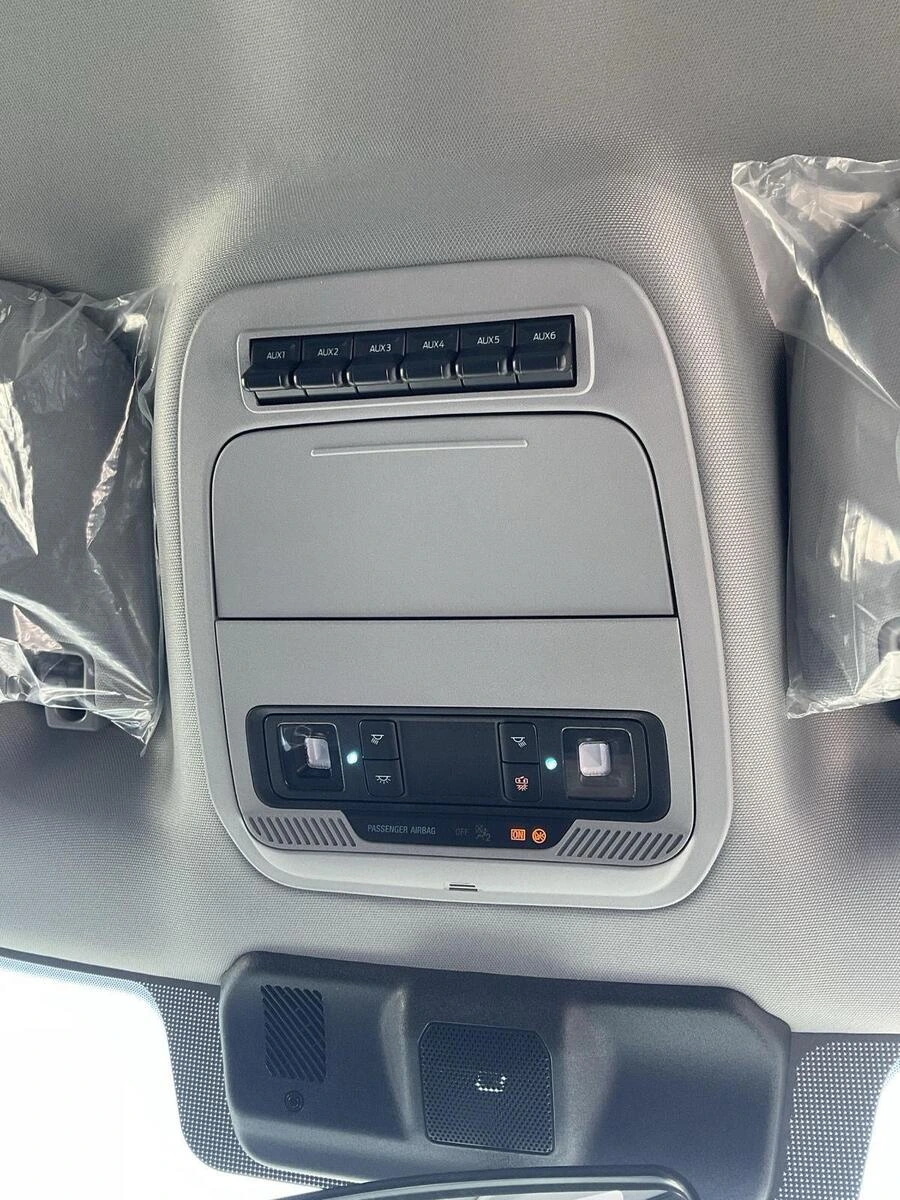 2026 Ford F-350 Super Duty Chassis Cab XL - Photo 16