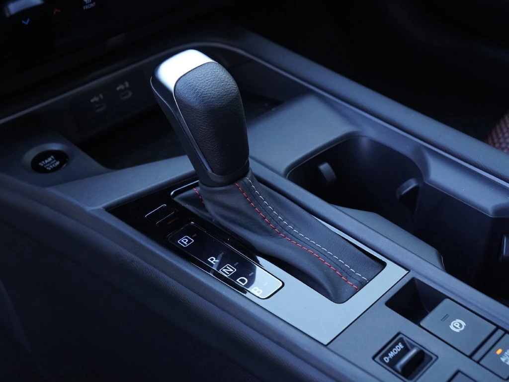 2026 Nissan Sentra SR - Photo 20