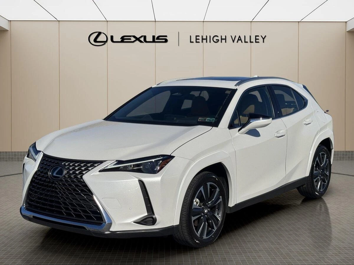 2025 Lexus UX Hybrid