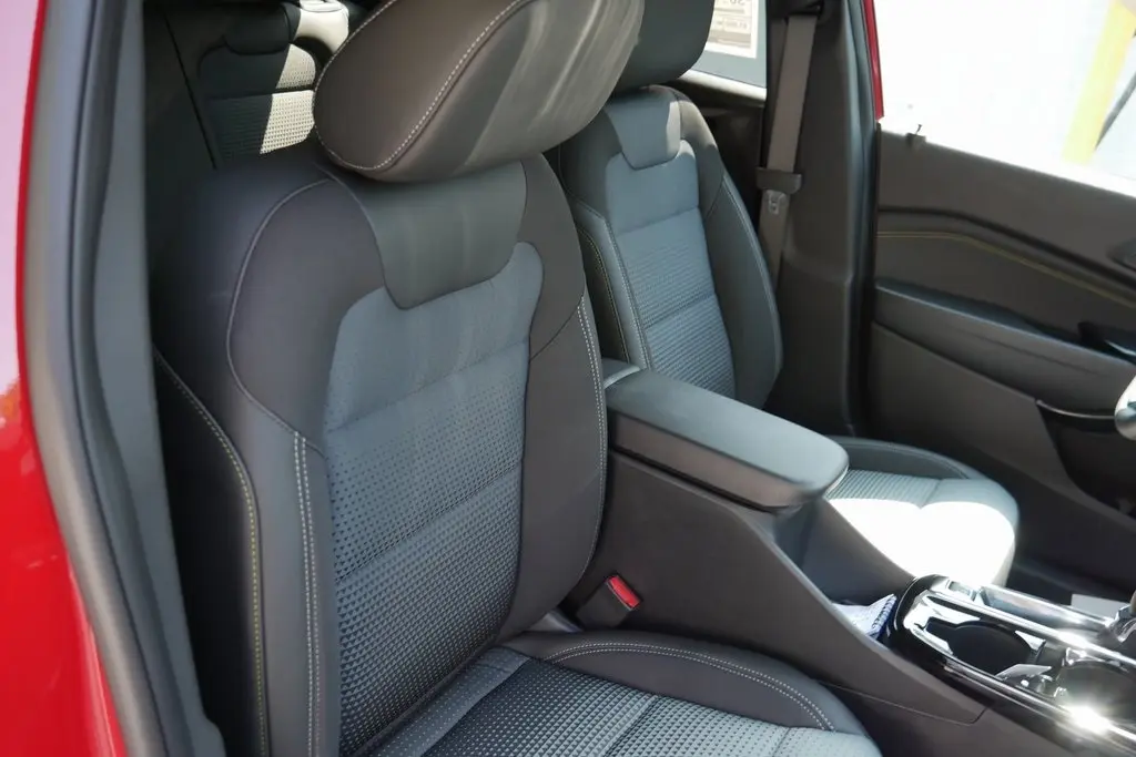 2026 Chevrolet Trax LT photo 22