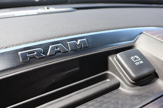 2025 RAM 2500 Laramie - Photo 24