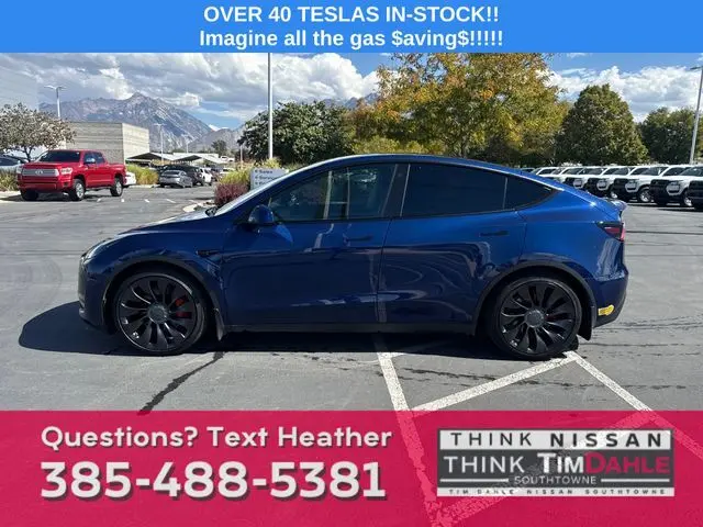 2022 Tesla Model Y Performance photo 2