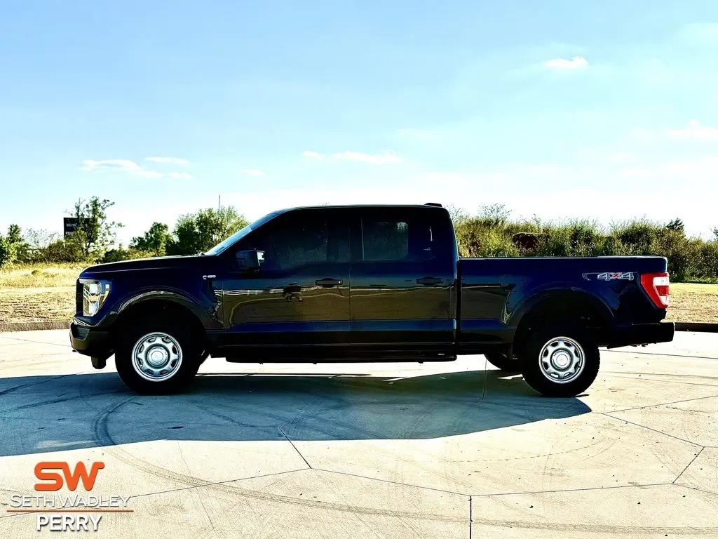 2023 Ford F-150 XL photo 4
