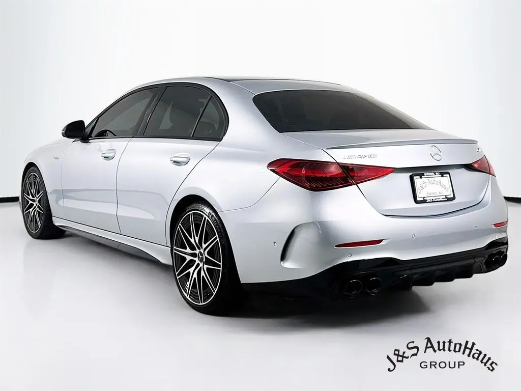 2023 Mercedes Benz C 43 AMG 4MATIC photo 4