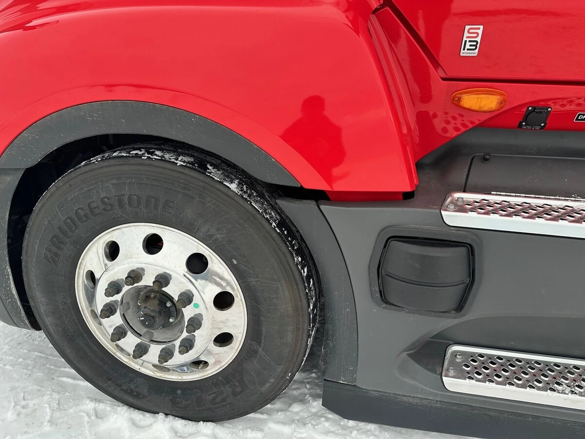 2026 International LT - image 5