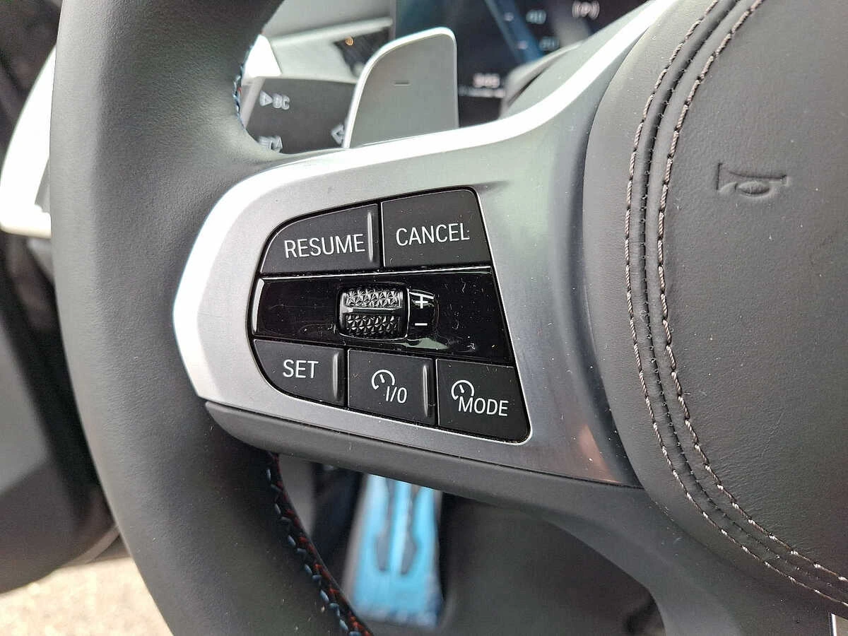 2025 BMW X7 M60i - Photo 24