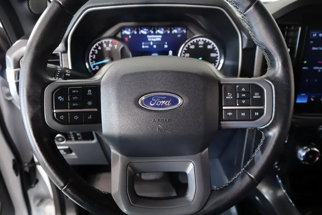 2023 Ford F-150 XLT photo 4