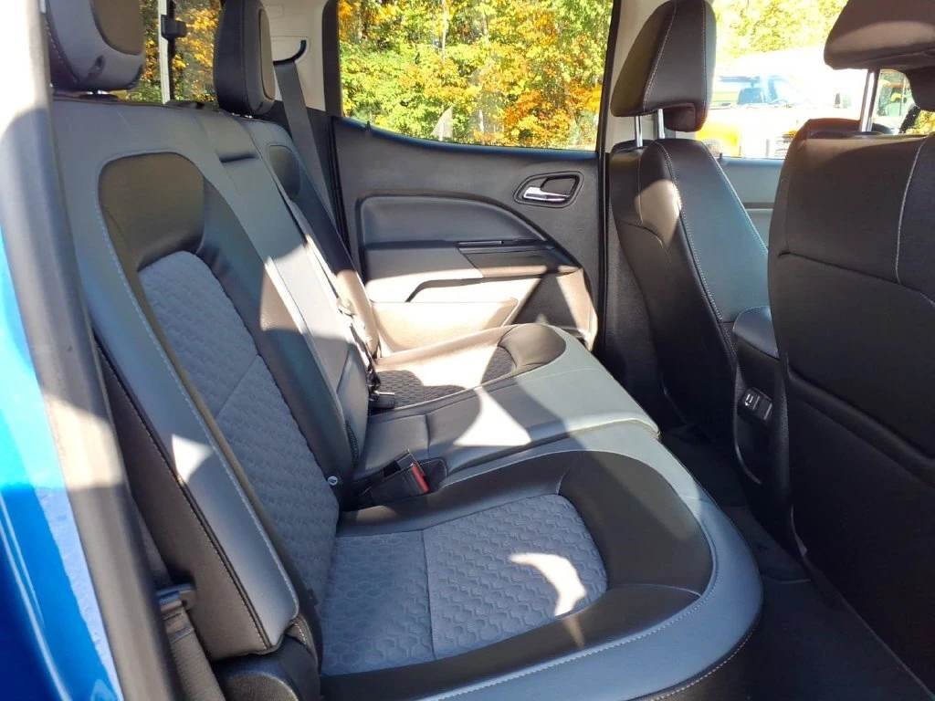 2020 Chevrolet Colorado Z71 - Photo 12