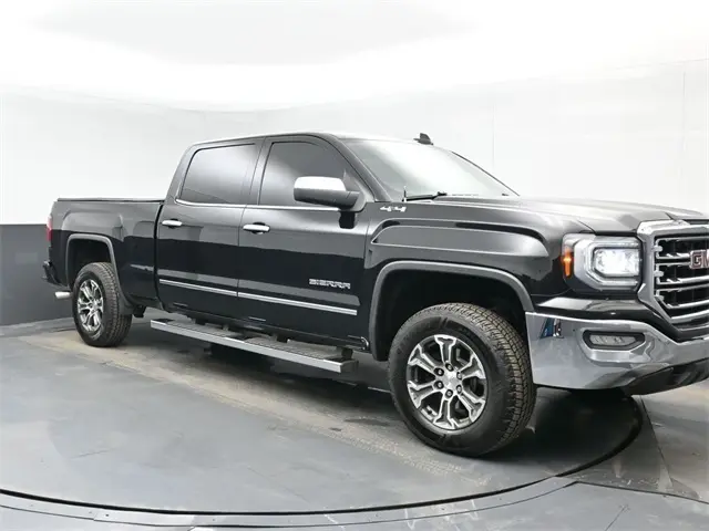 2018 Gmc Sierra 1500 SLT photo 2