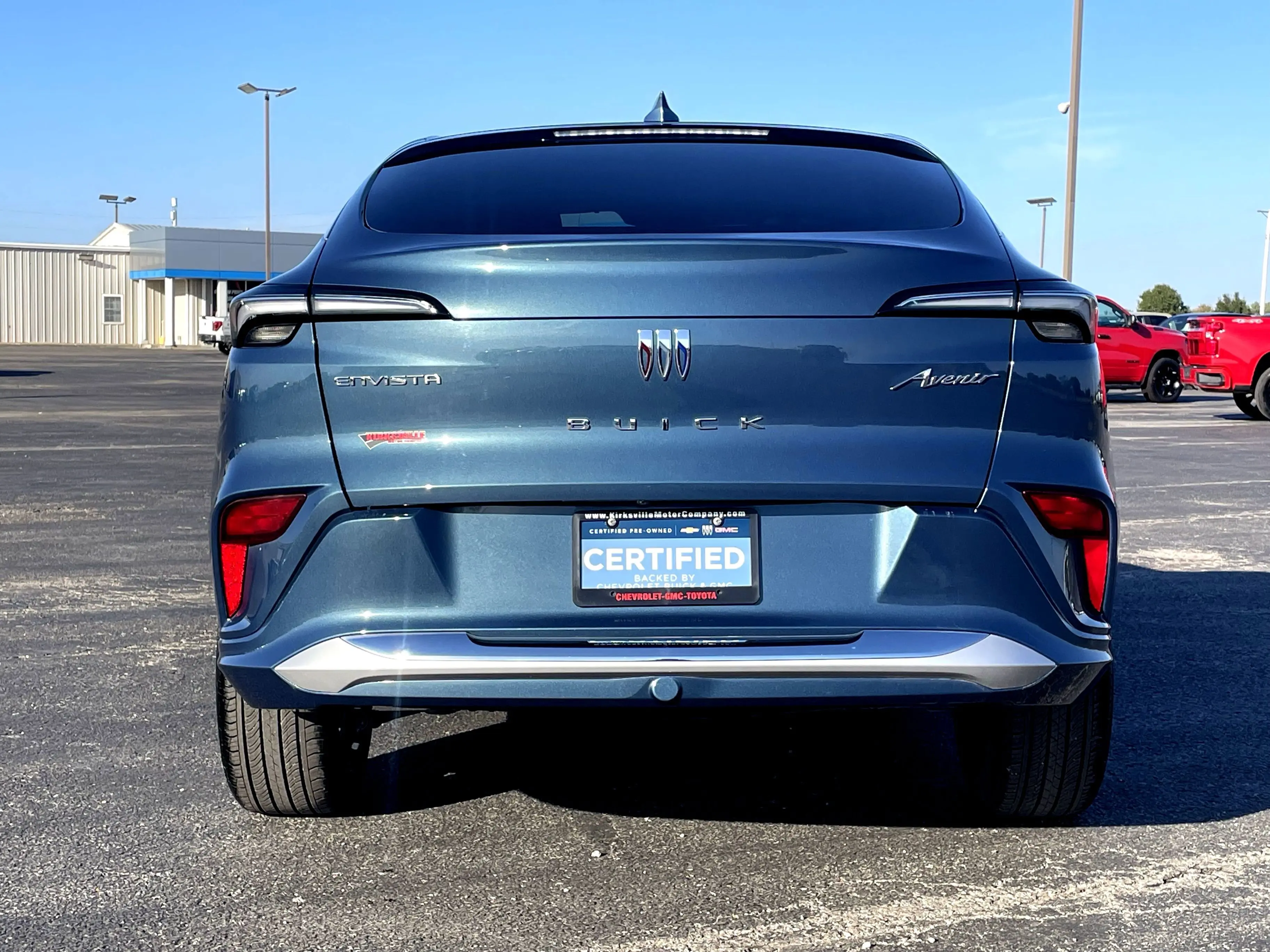2024 Buick Envista Avenir photo 3