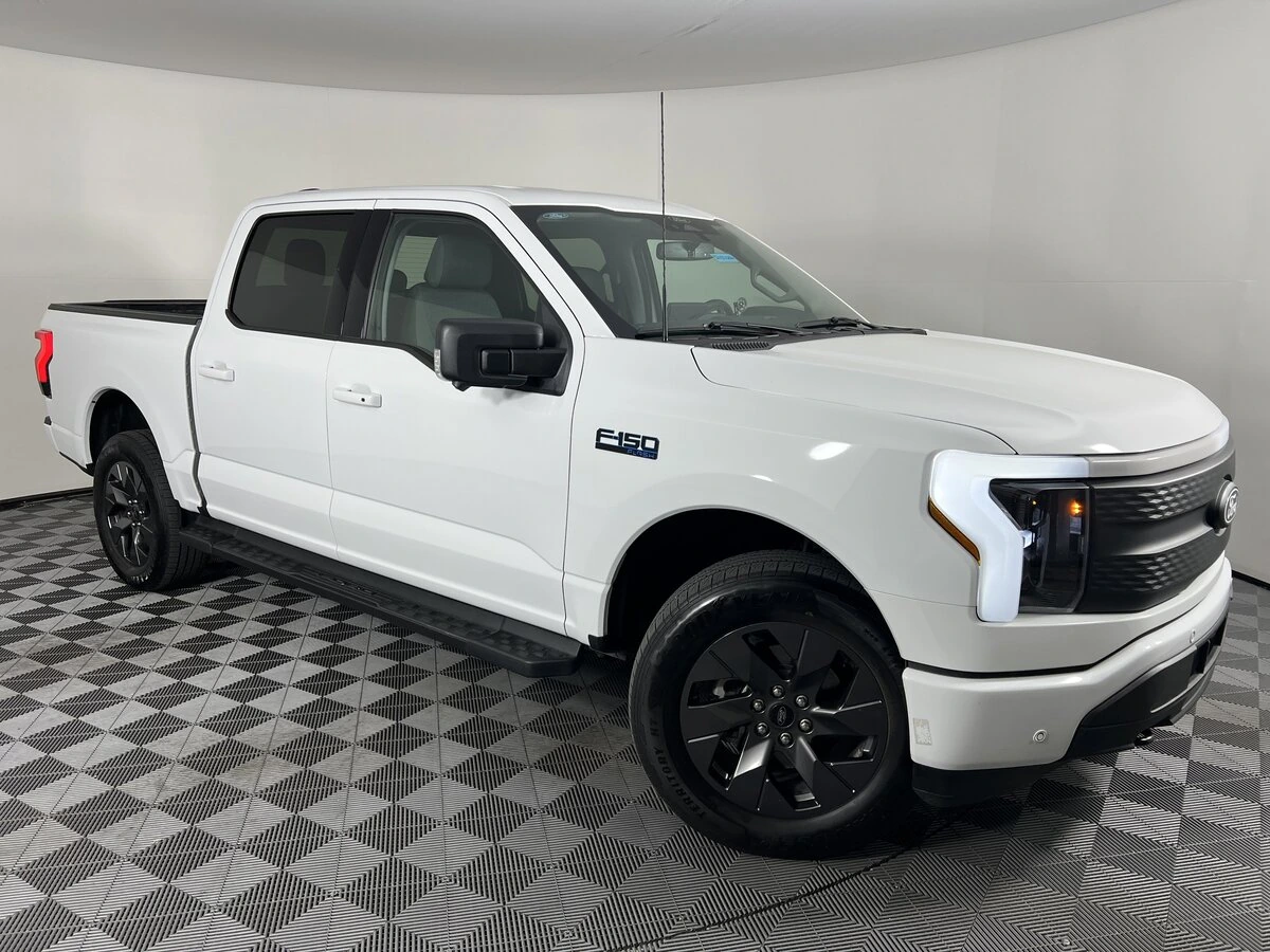 Used 2024 Ford F-150 Lightning Flash with VIN 1FT6W3L7XRWG14664 for sale in Farmington, UT