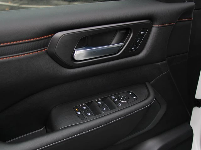 2026 Nissan Armada PRO-4X - Photo 17