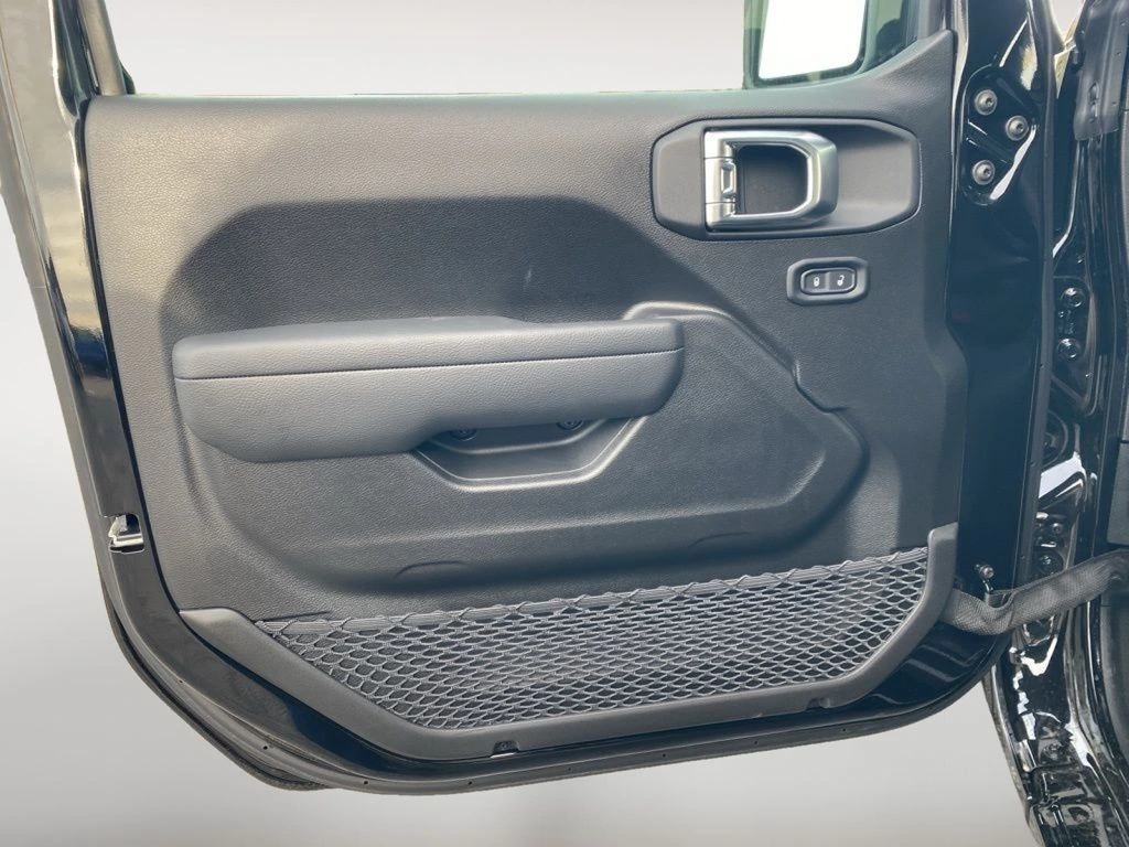 2026 Jeep Wrangler 4-Door Sport - Photo 17