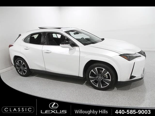 2025 Lexus UX Hybrid