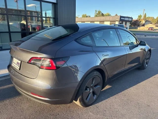 2021 Tesla Model 3 Long Range photo 7
