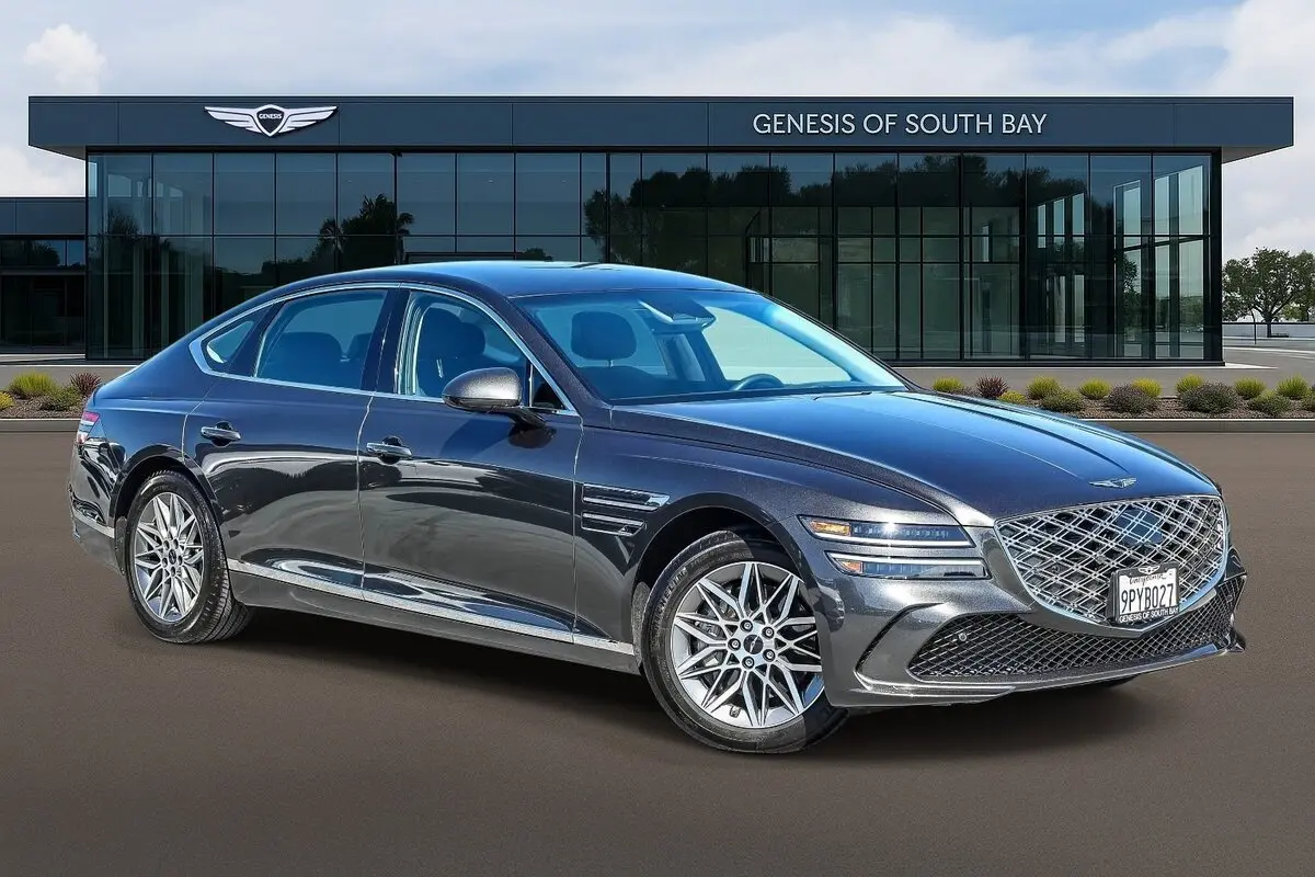 2025 GENESIS G80 Base's photo