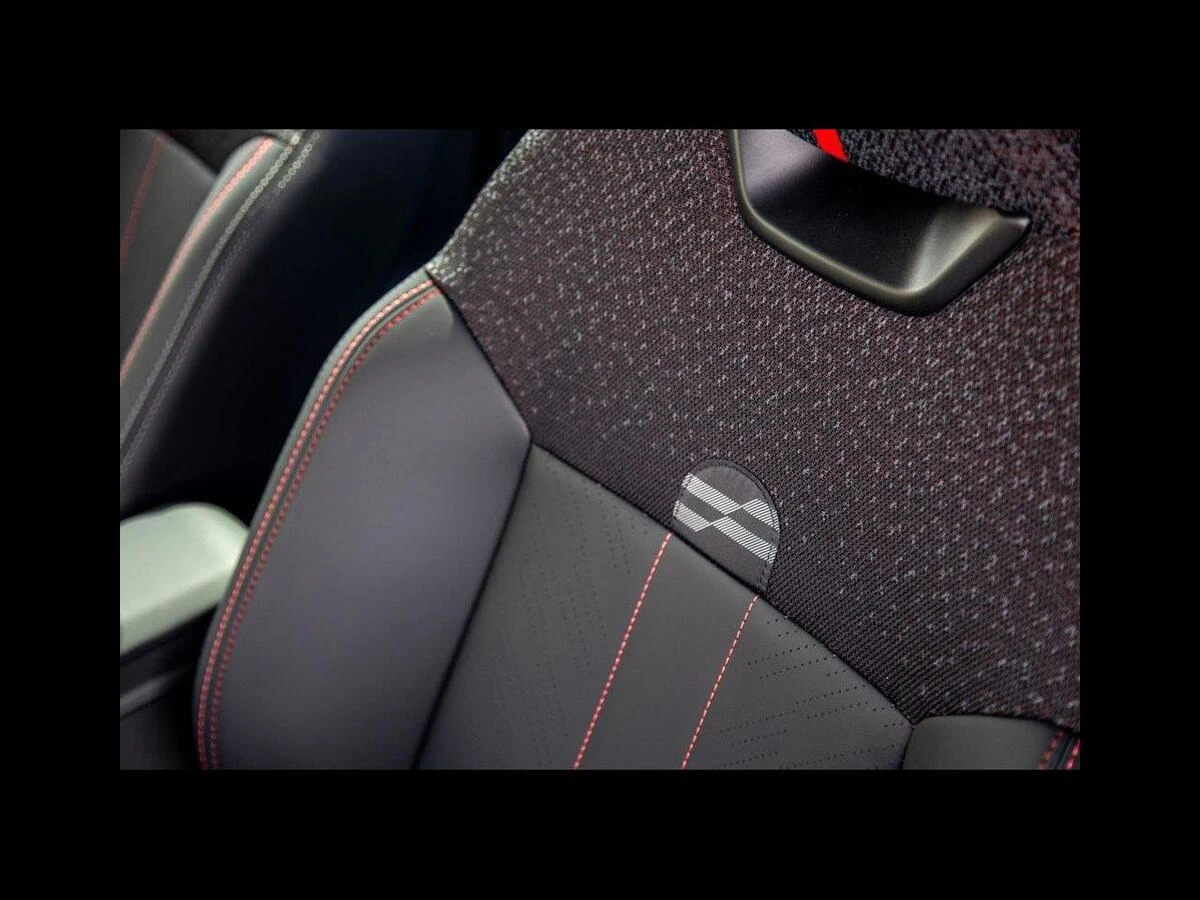 2026 MINI Hardtop 2 Door S - Photo 19