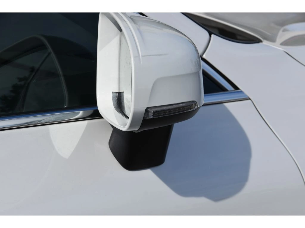 2023 Volvo - image 31