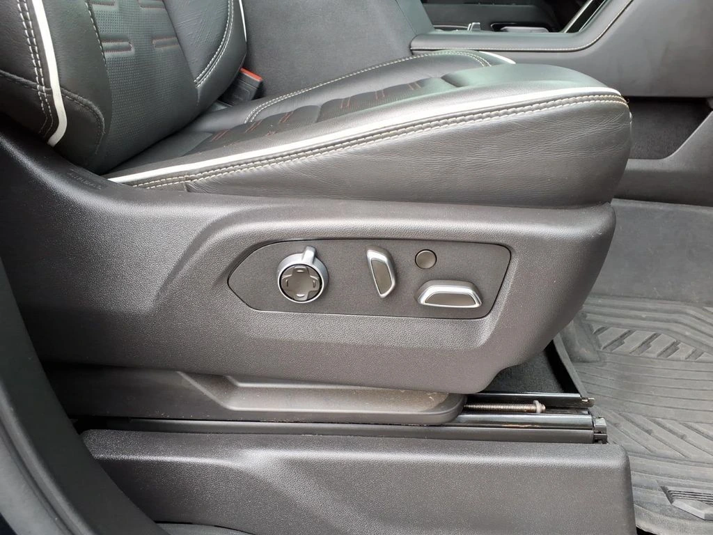 2024 GMC Sierra 2500HD AT4X - Photo 13