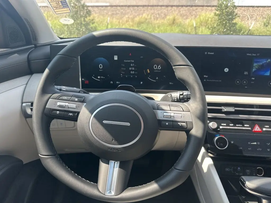 2026 Hyundai Tucson SEL Convenience photo 27