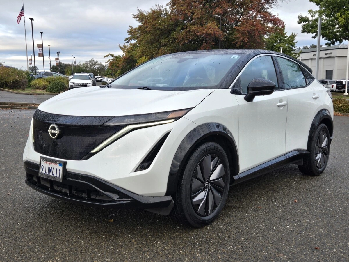 2023 Nissan Ariya Venture+