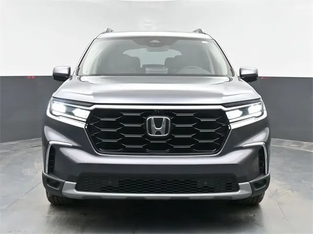 2023 Honda Pilot Elite photo 3