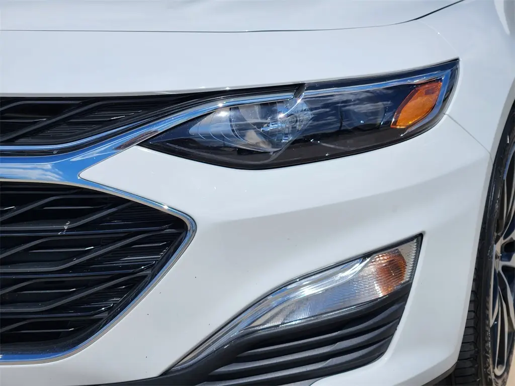2021 Chevrolet Malibu RS photo 5