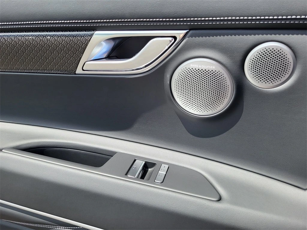 2026 GENESIS GV80 Coupe E-SC - Photo 12