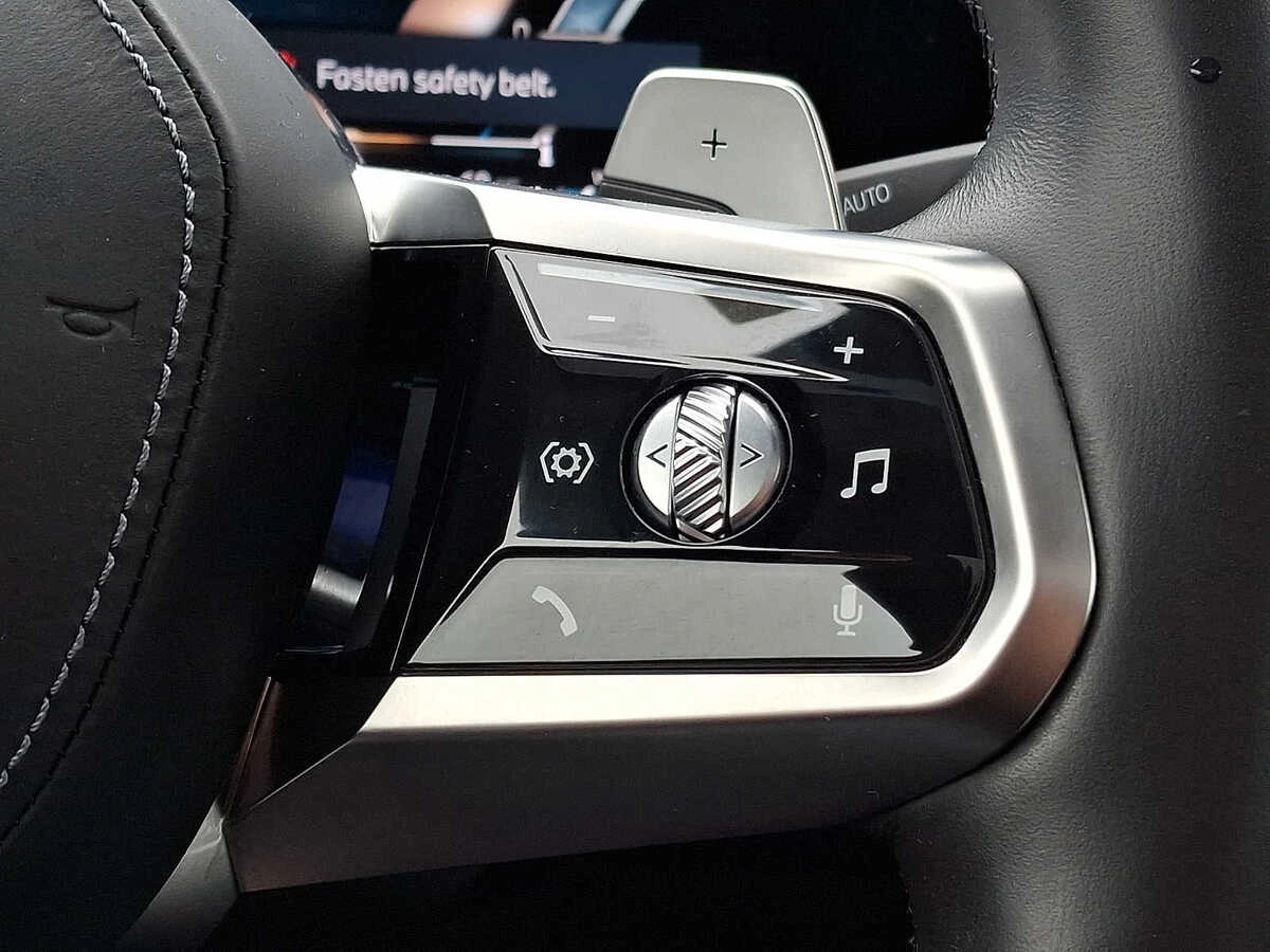 2024 BMW 7 Series 760i - Photo 17