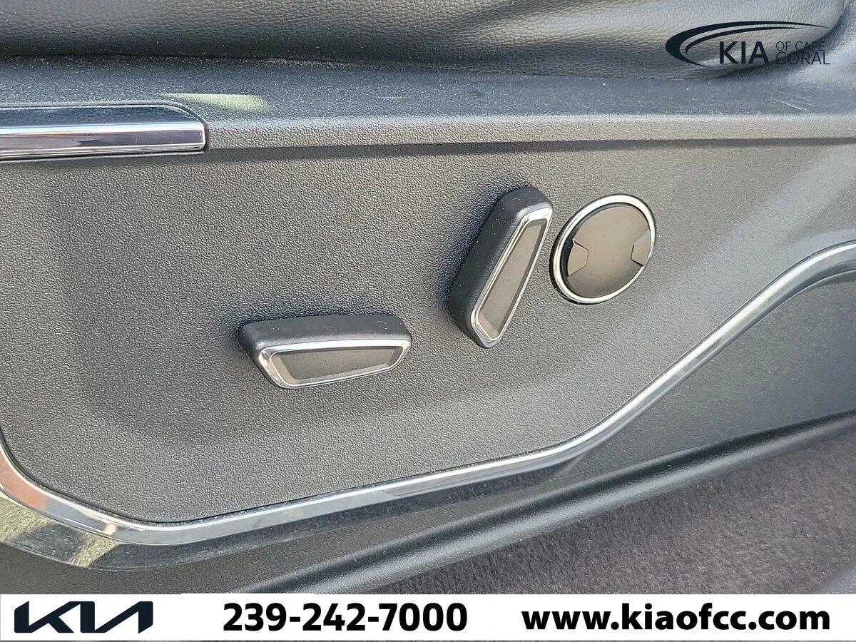 2022 Ford F-150 Lariat - Photo 21