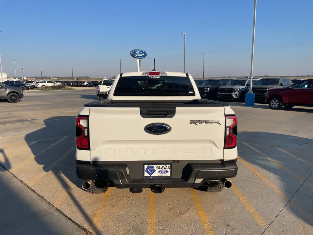 2025 Ford Ranger Raptor photo 3