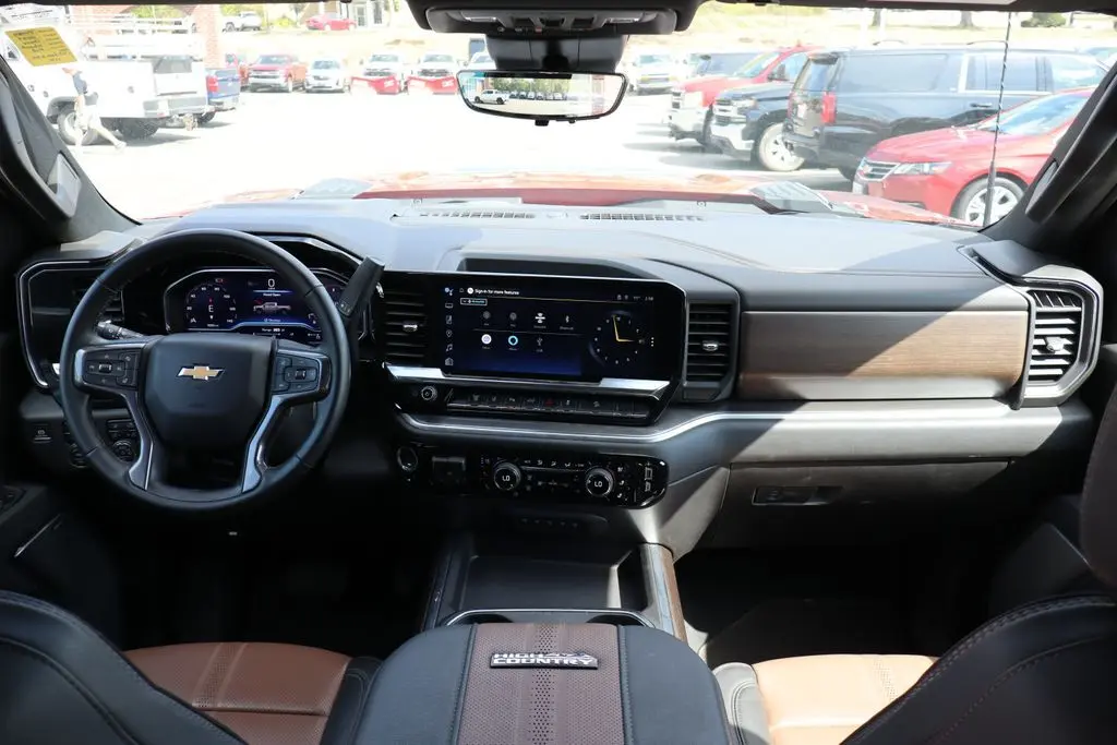 2025 Chevrolet Silverado 2500HD High Country photo 48