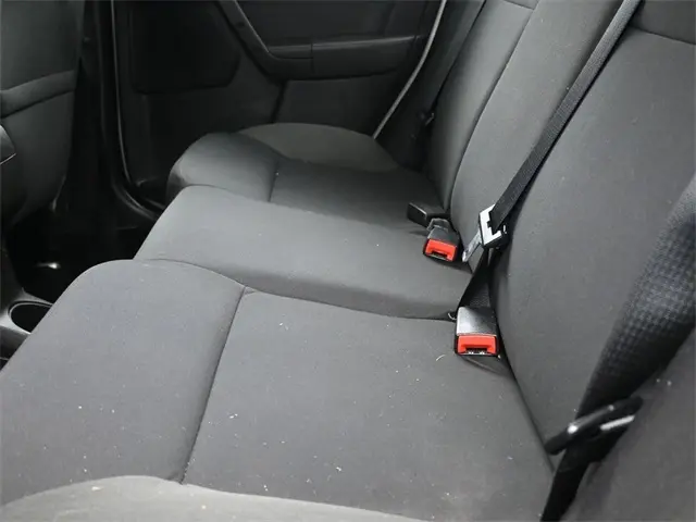 2011 Ford Focus SES photo 10
