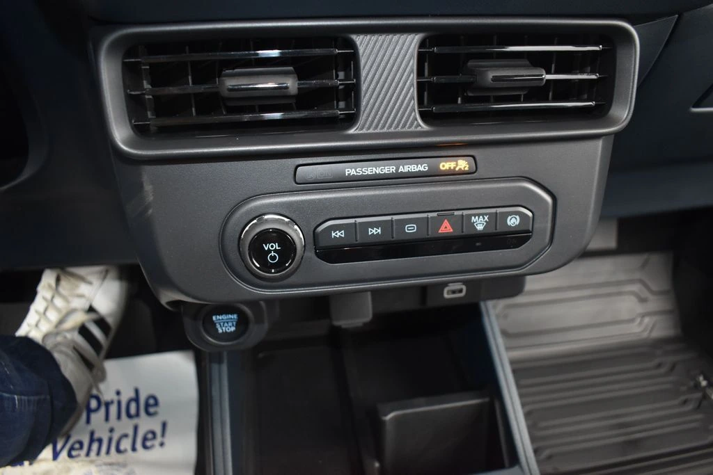 2026 Ford Maverick XLT - Photo 24