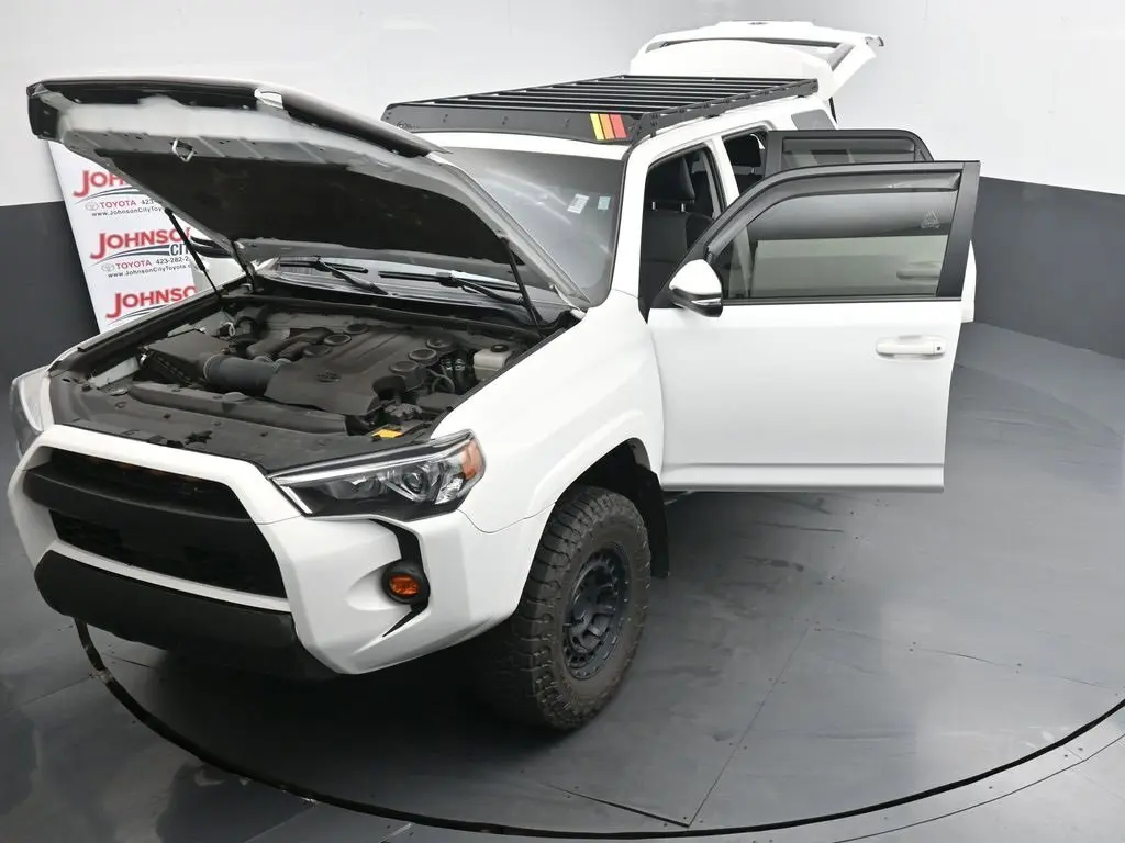 2021 Toyota 4Runner SR5 Premium 4WD photo 26