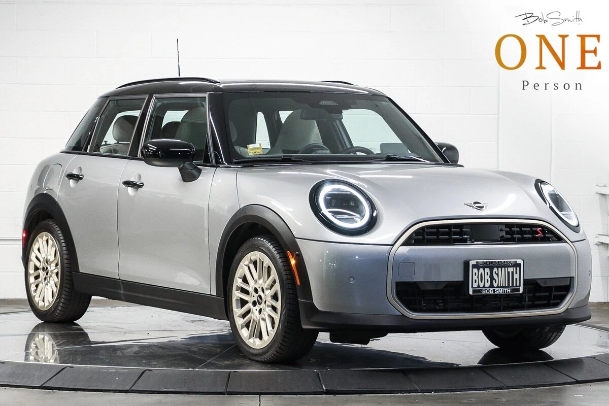 2026 MINI Hardtop 4 Door