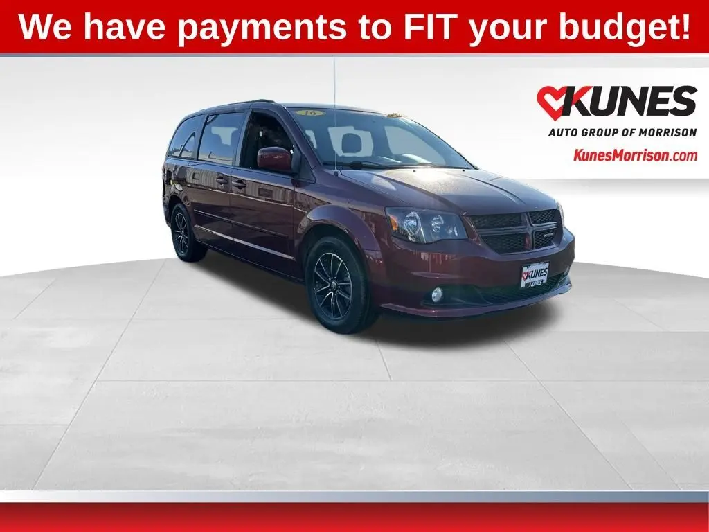 2016 Dodge Grand Caravan R/T's photo