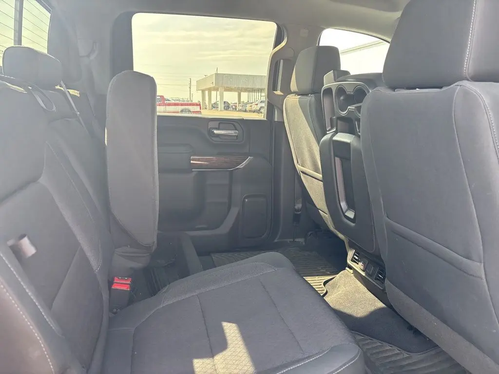 2020 Gmc Sierra SLE photo 17