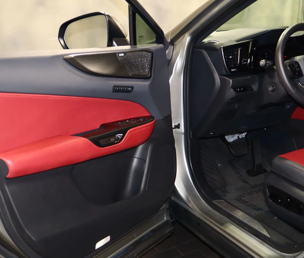 2025 Lexus NX 350 - Photo 33