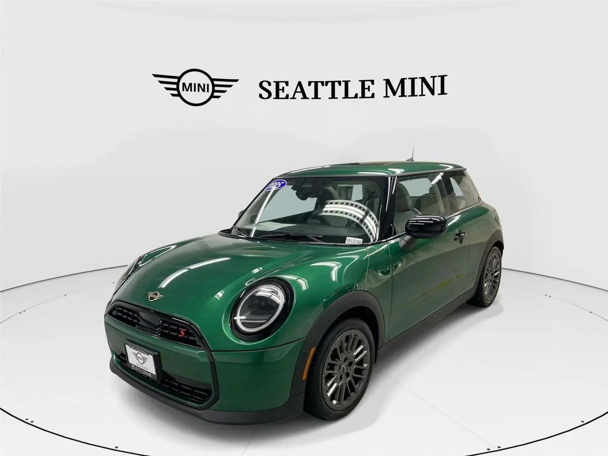 2025 MINI Hardtop 2 Door S's photo